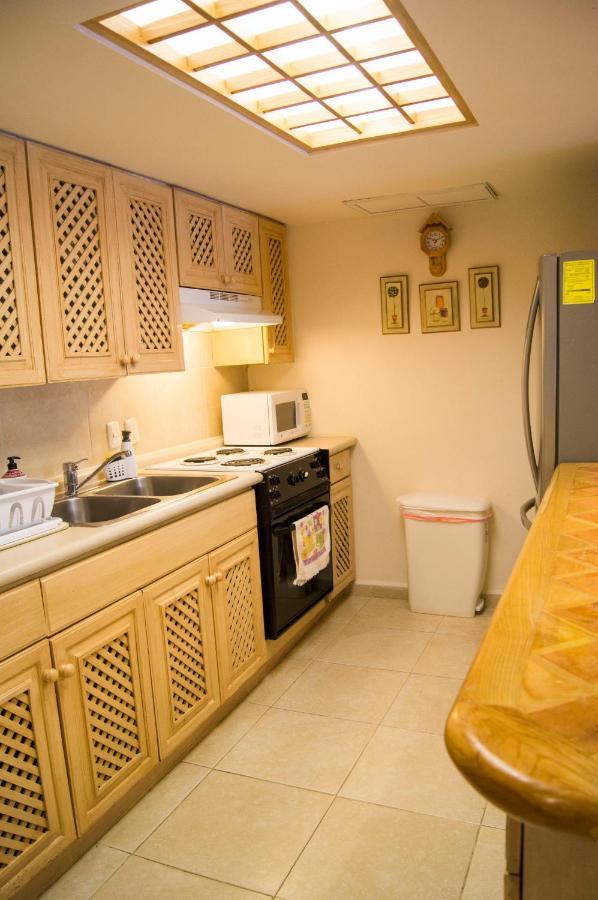 Cancun Beachfront Condo Экстерьер фото