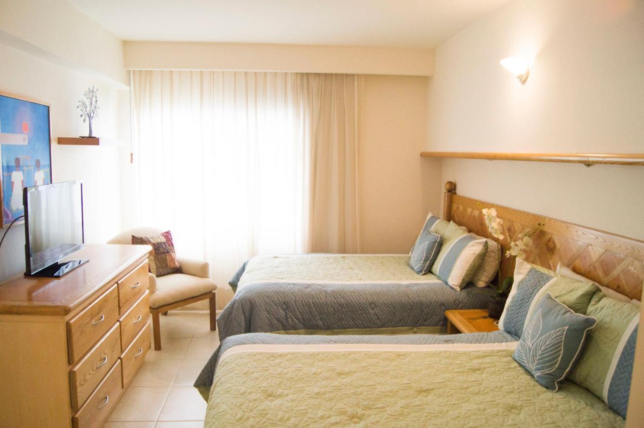 Cancun Beachfront Condo Экстерьер фото
