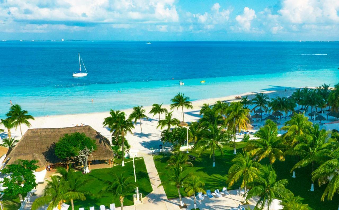 Cancun Beachfront Condo Экстерьер фото