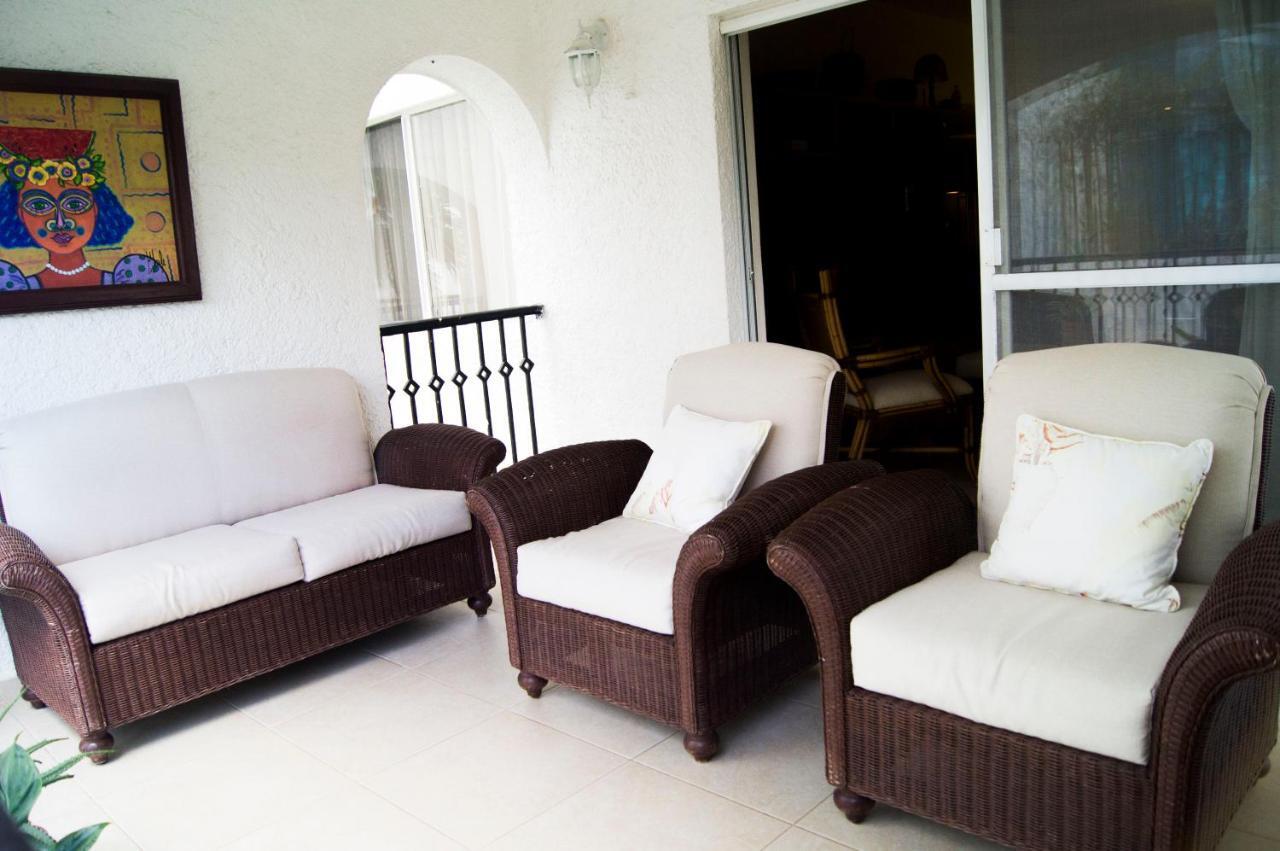 Cancun Beachfront Condo Экстерьер фото